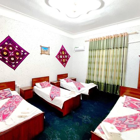 World Guest House Samarkand Buitenkant foto