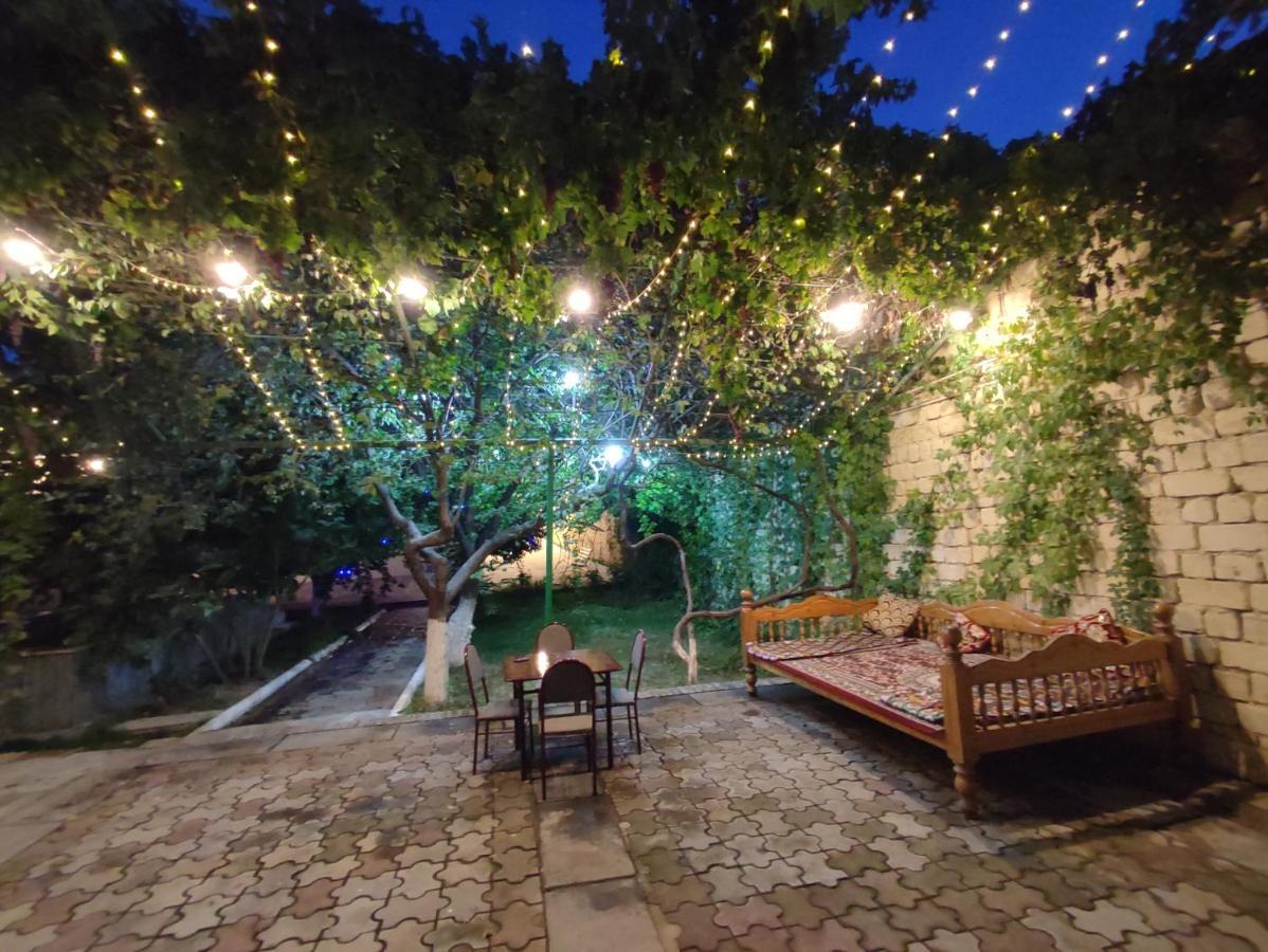 World Guest House Samarkand Buitenkant foto