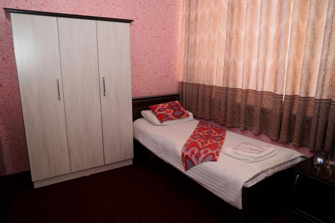 World Guest House Samarkand Buitenkant foto