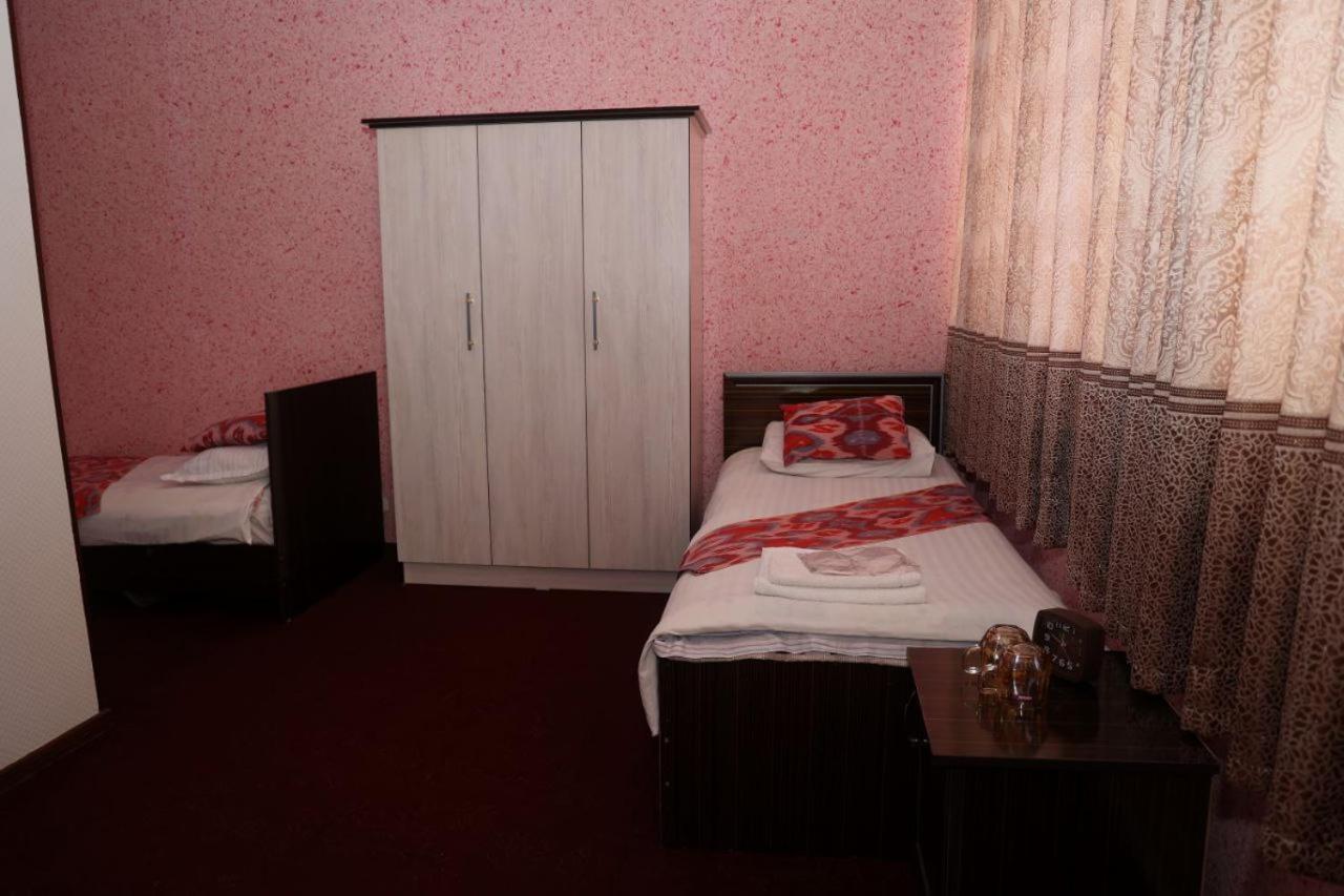 World Guest House Samarkand Buitenkant foto