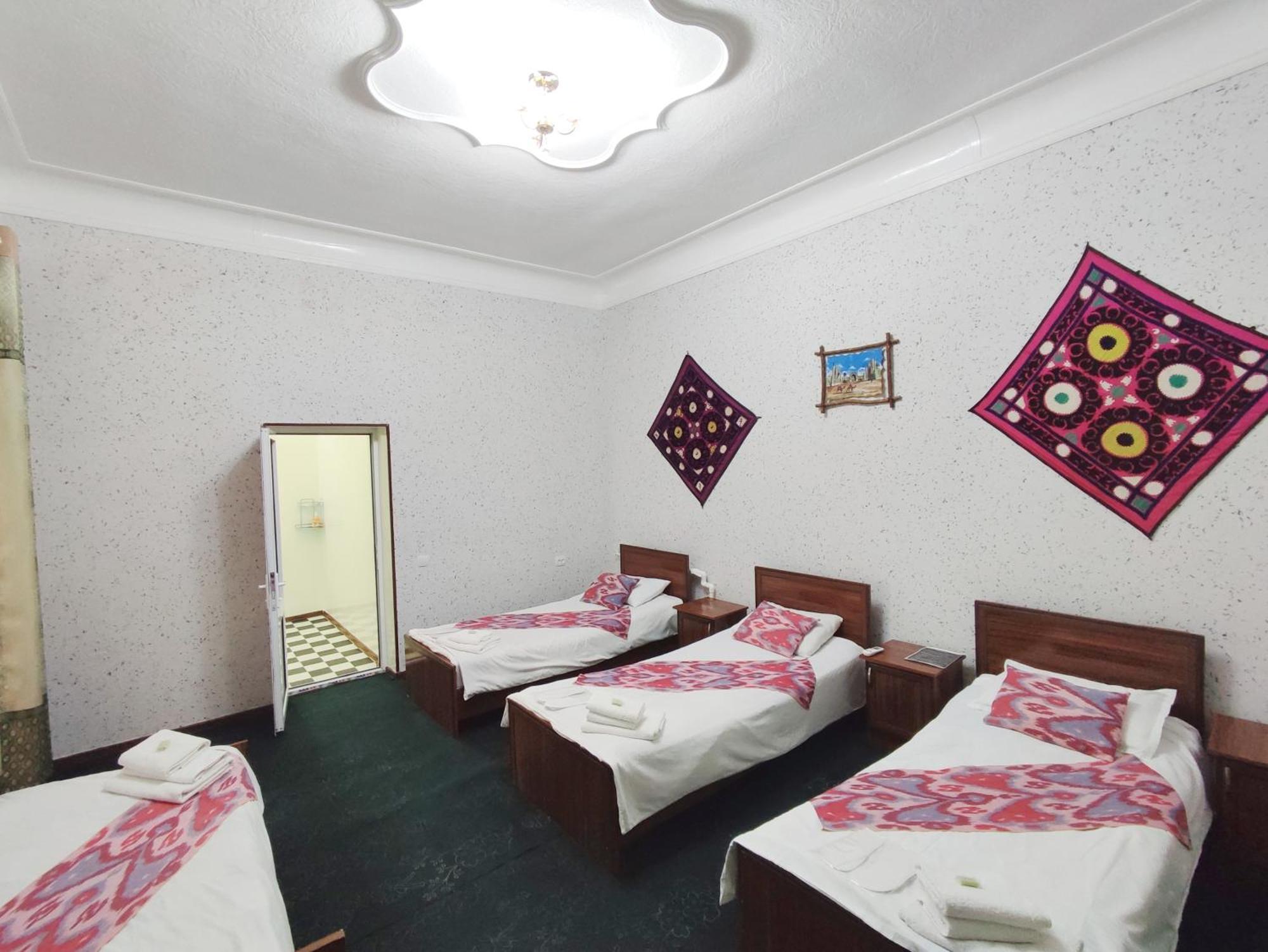 World Guest House Samarkand Buitenkant foto