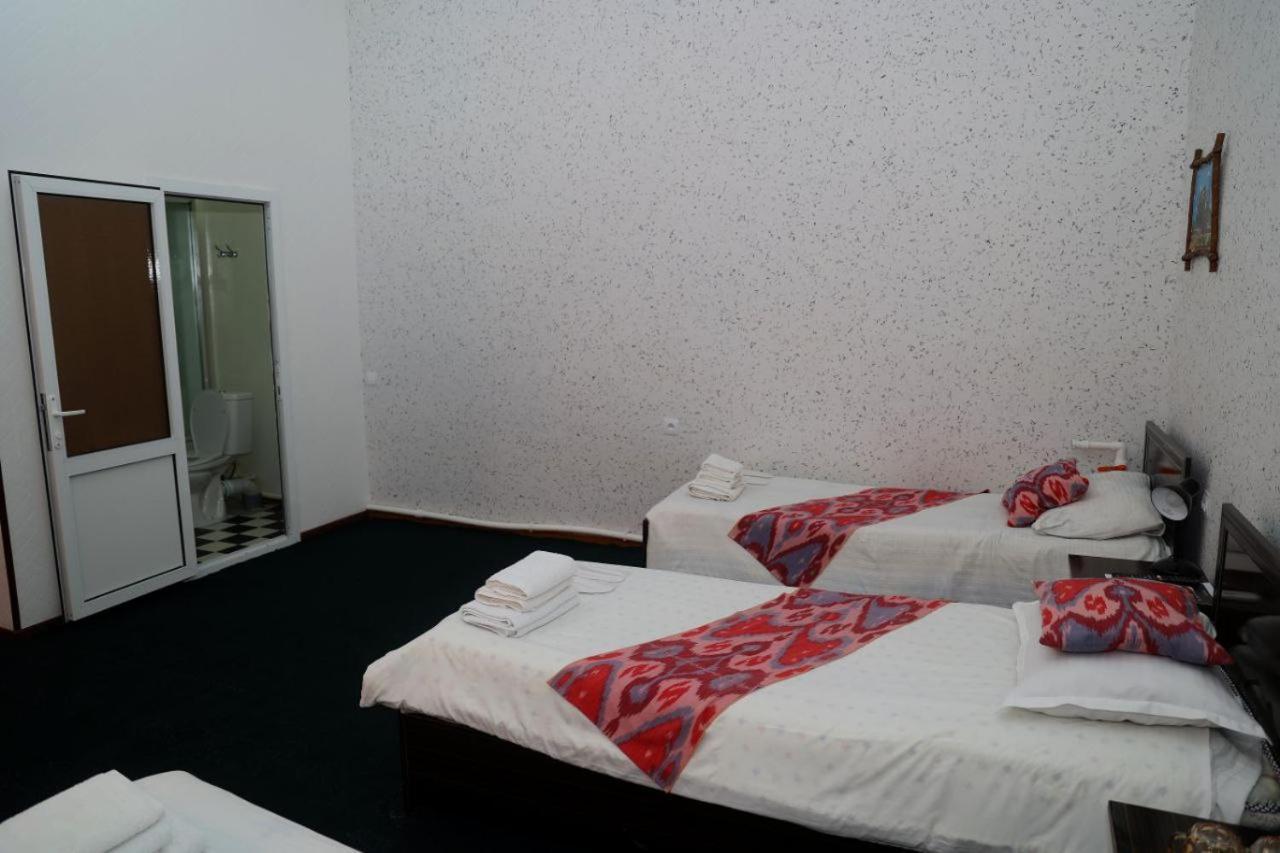 World Guest House Samarkand Buitenkant foto