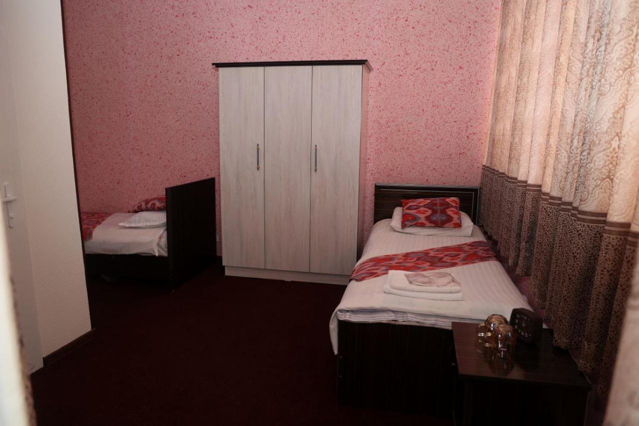 World Guest House Samarkand Buitenkant foto